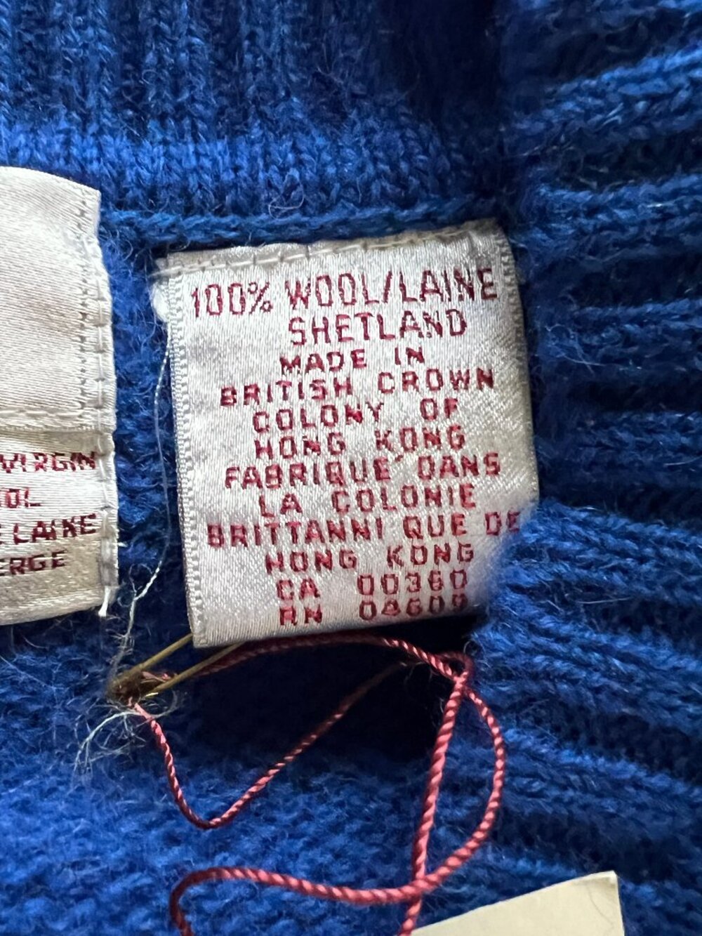 Vintage 100% Wool Cobalt Royal Blue Sweater V-Neck Oversized Loose Scandinavian - Picture 8 of 9
